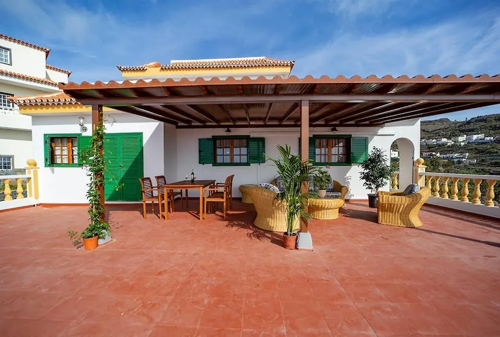 Villa Teram Alajero