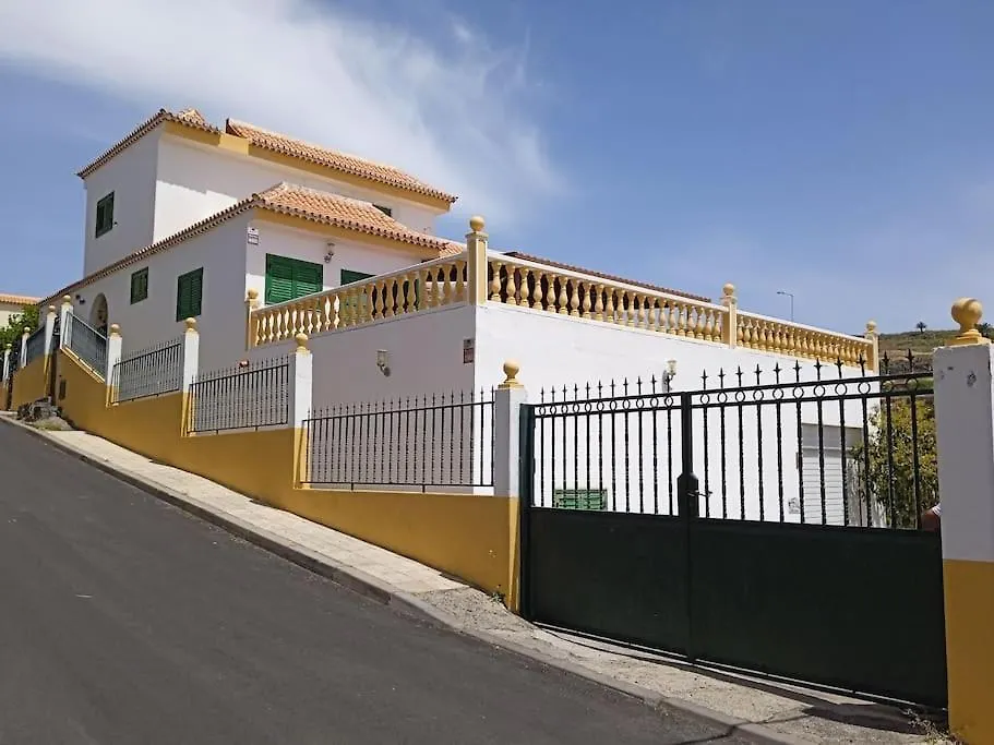 Villa Teram Alajero