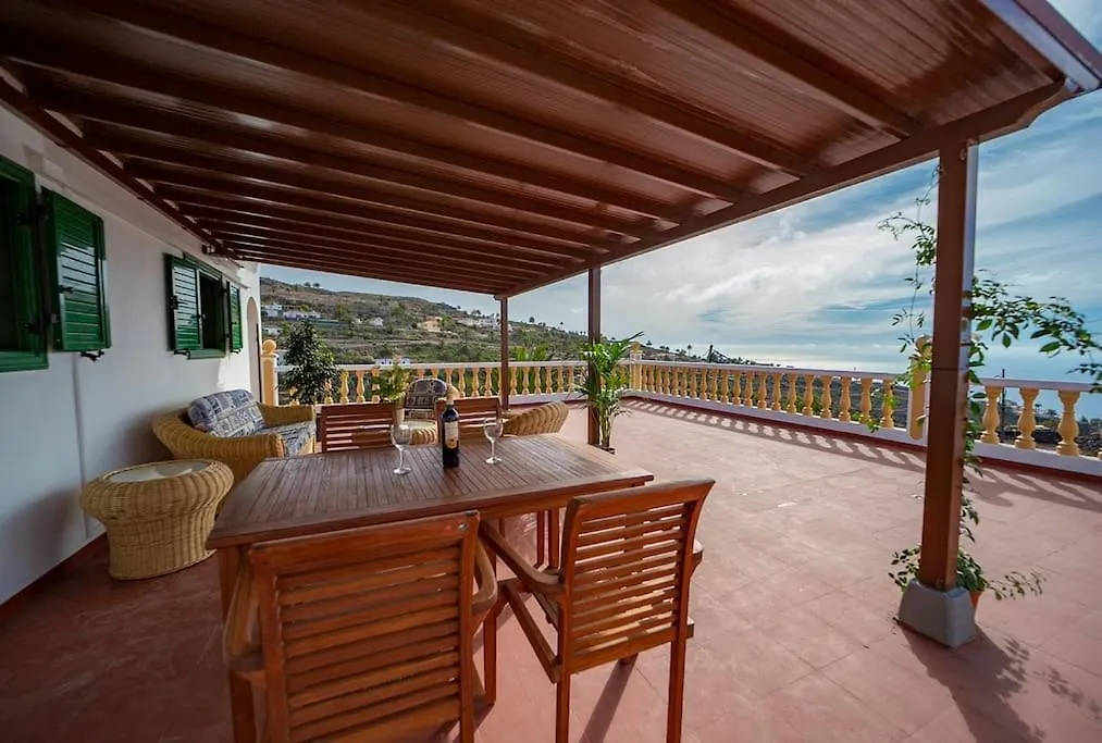 Villa Teram Alajero